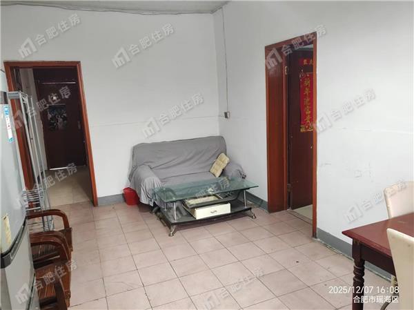 长江东路470号800元/月52.75㎡正南简装