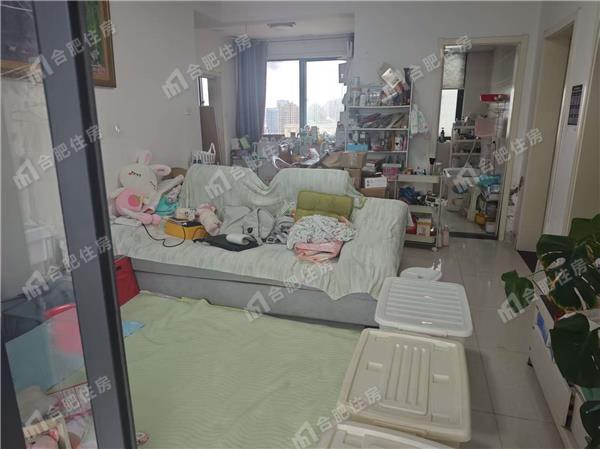 和一花园68.83㎡毛坯押一付三