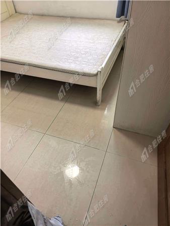 兴园小区押一付三1200元/月