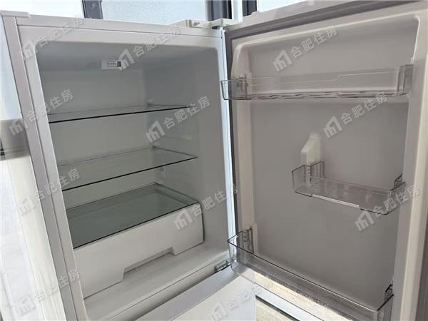 包河区三户室92.71平米正南18层