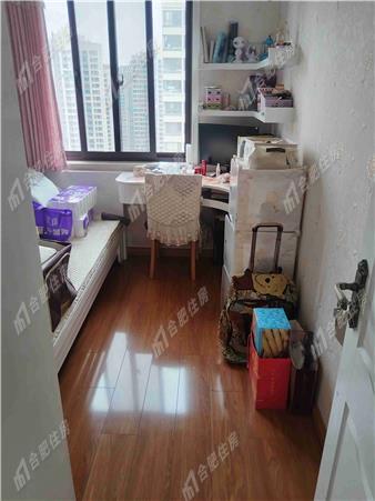 万达揽湖苑C区2700元/月100.29㎡正南精装