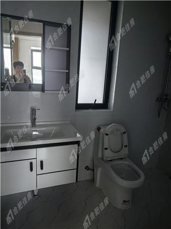 和水雅居88.05平米简装整套出租