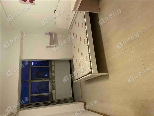 鸿运大厦42.88㎡精装押一付三