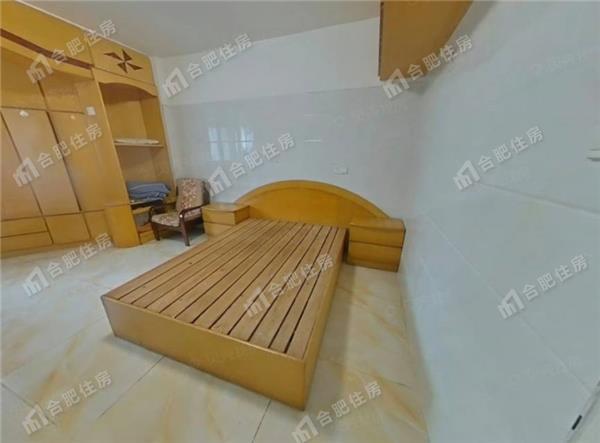 瑶海区一户室32.69平米正南4层