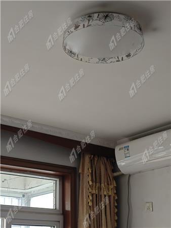 瑶海区三户室110.80平米正南4层