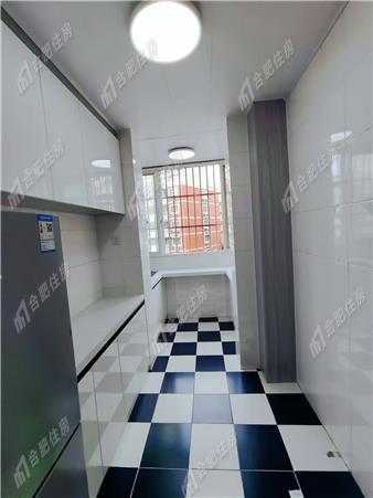省直和平花园半年付2100元/月