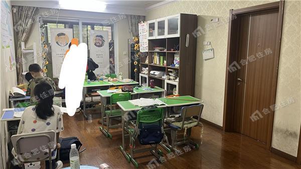 万科森林公园朗庭93.49㎡精装押一付三
