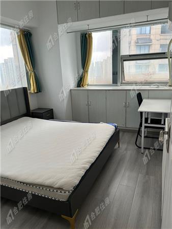 瑞升自由舱66.45㎡简装整租