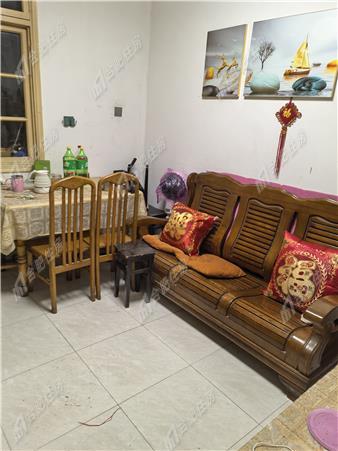 昌河车城小区67.16㎡简装押一付三