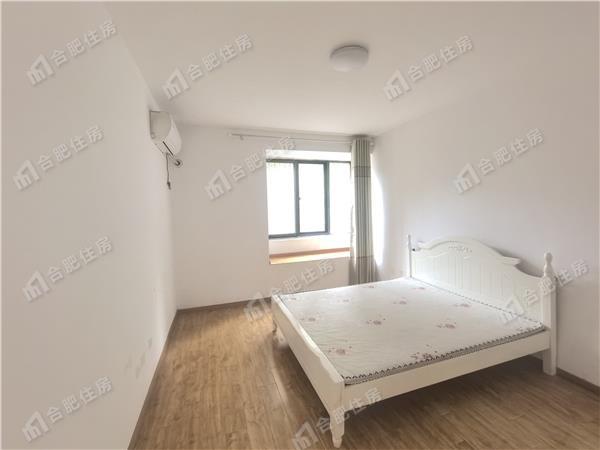 西城东苑1400元/月86.71㎡正南中装