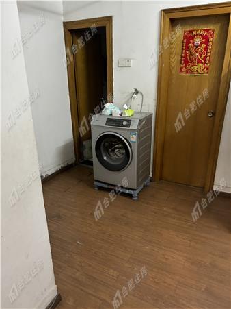 包河区三户室51.56平米正南3层