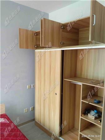 万达揽湖苑C区2100元/月85.63㎡正南毛坯