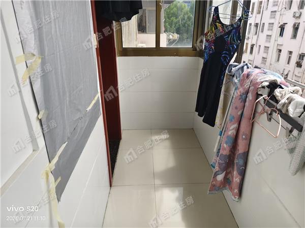 亳州路7号2000元/月105.35㎡正东精装