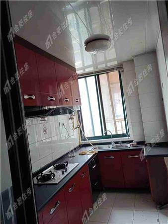 宝业城市绿苑东区押一付三2400元/月