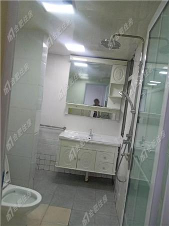 荣城北苑押一付三1600元/月