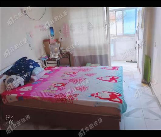 东苑新村押一付三800元/月