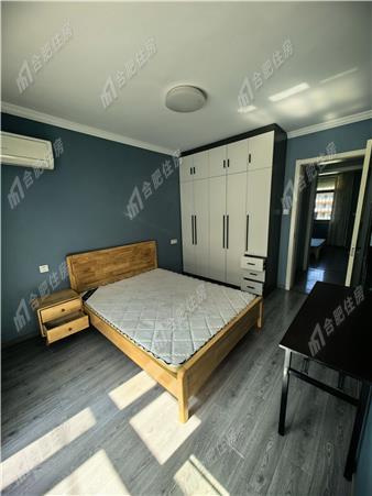 矿机三村1700元/月56.94㎡正南豪装