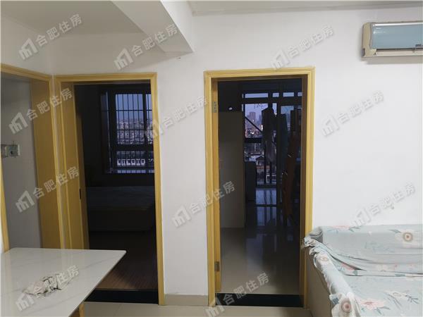 康城水云间1500元/月67.69㎡正南精装