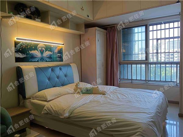 天目未来家园押一付一1250元/月