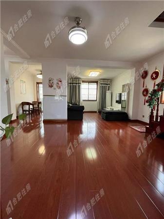 庐阳区三户室92.75平米正南6层