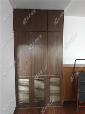 望湖东苑1800元/月90.99㎡正南中装
