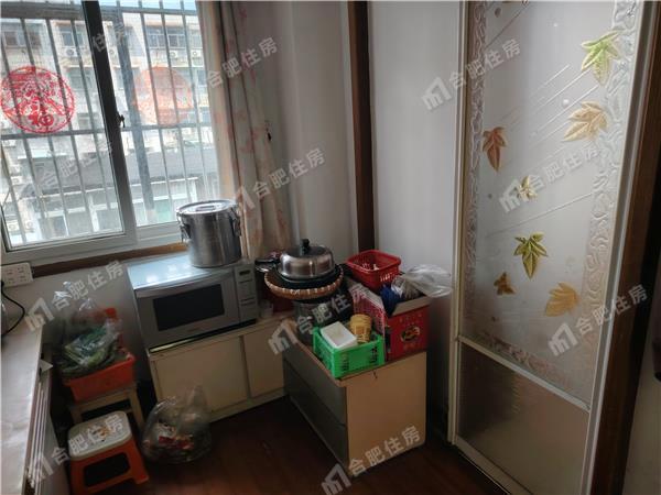 安北小区2300元/月67.90㎡正南中装