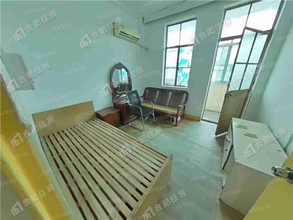 曙光新村50.87㎡简装押一付三