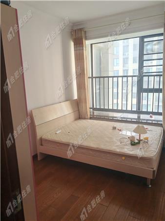 文一名门首府押一付三2450元/月