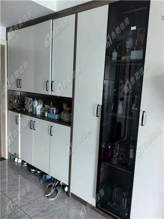 龙湖春江郦城2500元/月100.81㎡正南精装