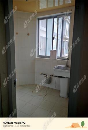 金环苑小区2600元/月130.57㎡正南简装