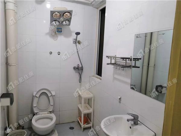 滨湖顺园北区1400元/月63.78㎡正南简装