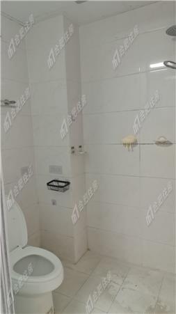 滨湖康园南区2000元/月82.42㎡正南精装