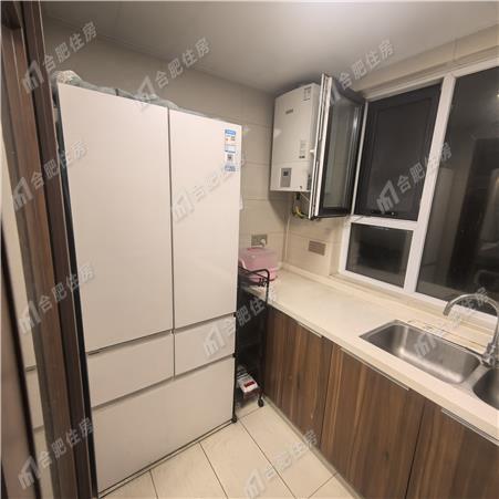 滨湖正荣府142.72㎡简装押一付三