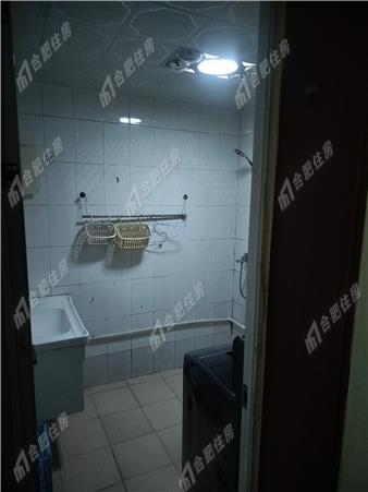 望城花园70.00㎡简装押一付三
