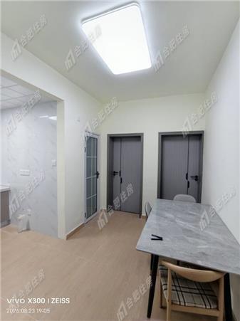 铁路二村52.96平方米整租中装
