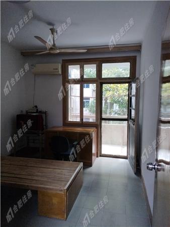警苑小区1600元/月65.58㎡正南精装