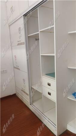 华地润园89.83㎡精装押一付三