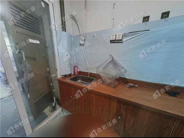 春雨花园27.19㎡简装押一付一
