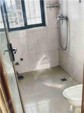 翠湖苑2160元/月103.77㎡东南简装