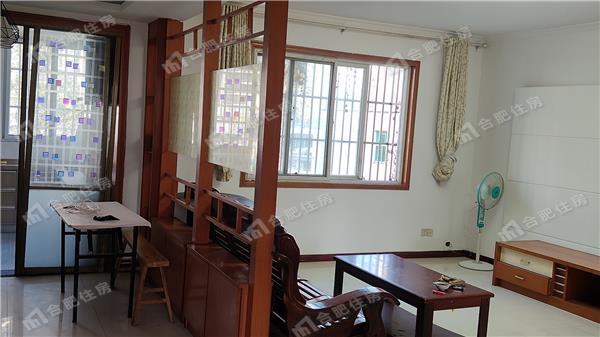 蜀山区三户室106.27平米正南4层
