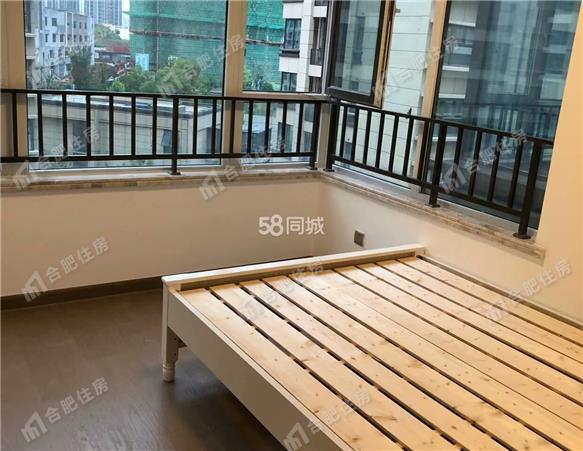 合景庐月湾97.59㎡精装押一付三