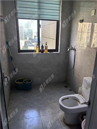 翠茗湾2100元/月100.42㎡正南毛坯