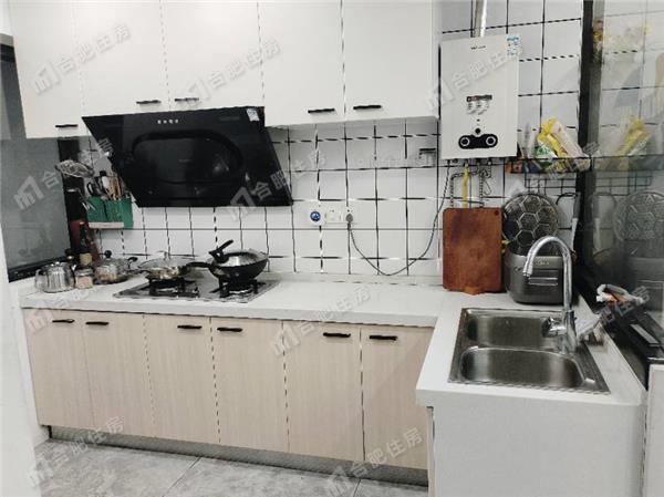 桐江新村51.4平方米整租精装