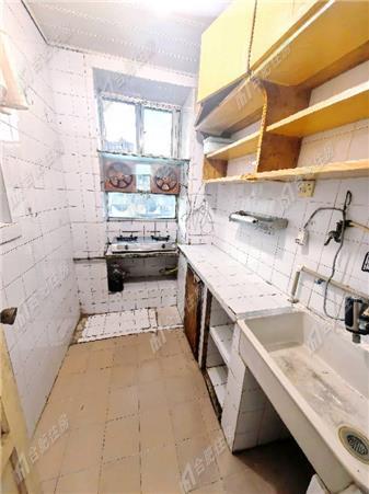 岳西新村B区61.22平方米整租简装