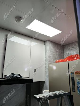 文一名门皇马D区97.08㎡简装押一付三