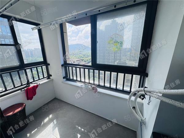 蜀山区三户室89.55平米正南22层
