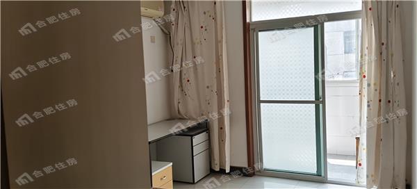 蜀山区三户室91.21平米正南7层