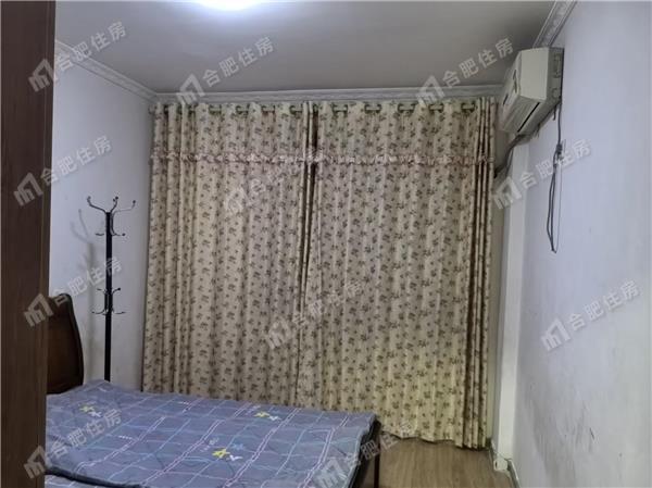 紫金山庄91.99㎡中装押一付三