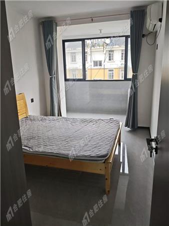 兴园南区押一付三1800元/月